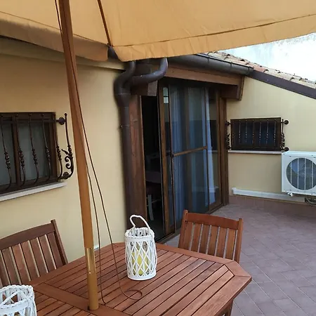 Bed & Breakfast Dimora Fiorita 3*